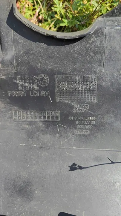 Suporte de Farol Direito BMW 3 F30 F31 Lci 51117386362 image 3