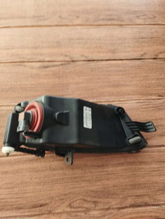 Phare Halogène Gauche VW 5G0941661D Occasion OEM image 5