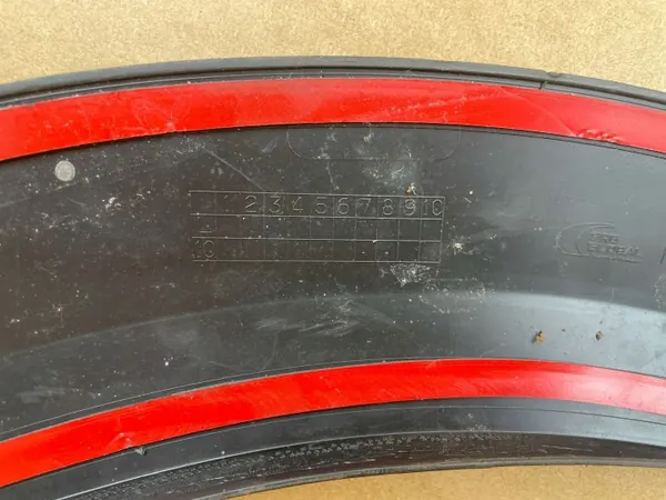 OEM 8W9853717 Para-lamas Dianteiro Esquerdo Audi A4 B9 image 9