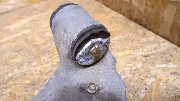 AUDI A4 B6 2.5 V6 TDI Braccio di Controllo Posteriore image 4