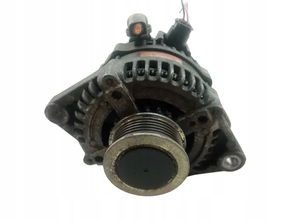 ALTERNATOR Toyota Auris I 1.4 D4D 2006-2012 OEM image 1