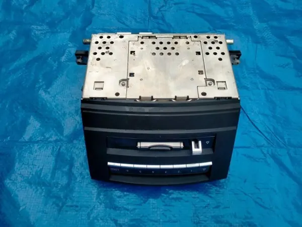 Changer CD Mercedes W221 S-Class OEM A2218700693 image 5