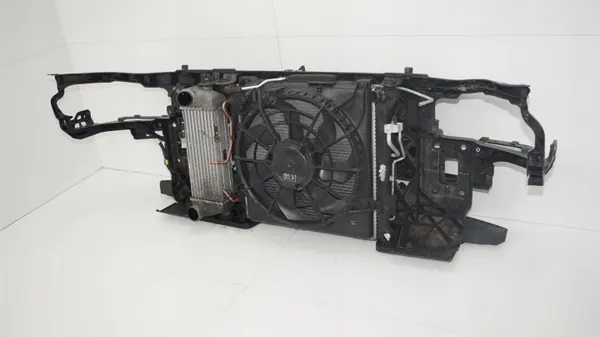 OEM 360183150 etuhihna Hyundai i30:lle 07-10 image 9