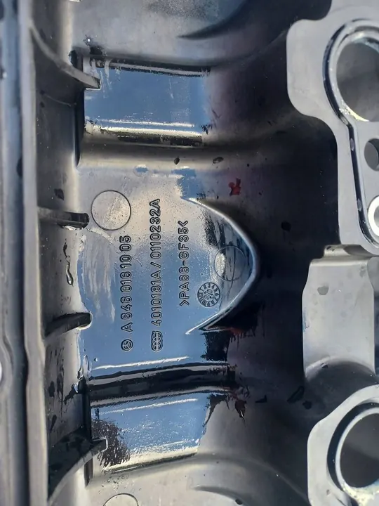 MERCEDES SPRINTER W906 2.2 DIESEL Tampa de Válvula A6510108918 image 4