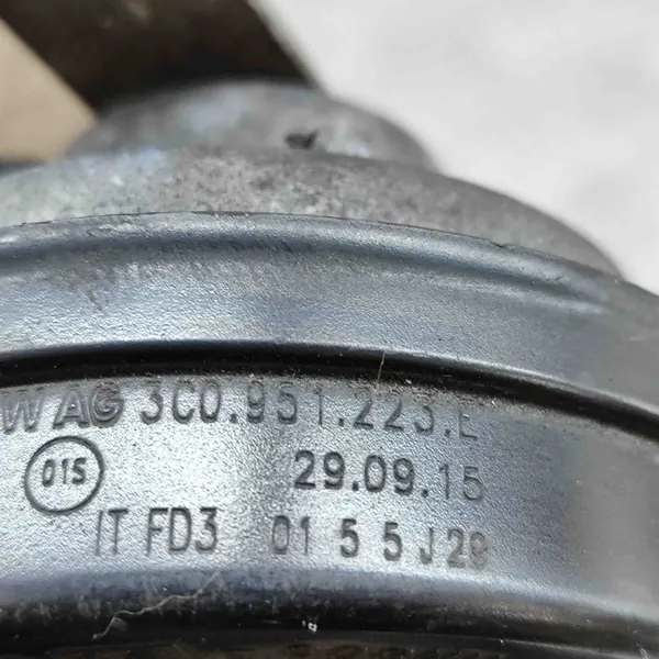 Buzina Skoda Superb B8 (3V) 2019 3C0951223E image 6