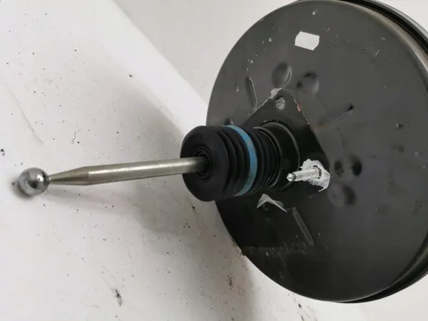 Bomba de servofreno VW Passat B8 OEM 5Q1614105CG image 4