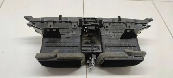 Prise d'air console Ford Kuga II OEM JX7B19K617 image 4