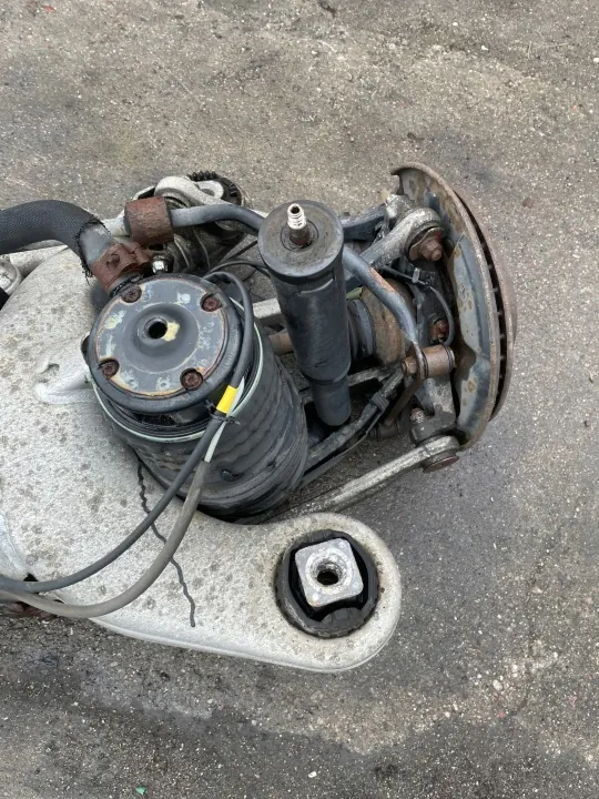 Suspension arrière Mercedes E W211 OEM 2.7 CDI image 3