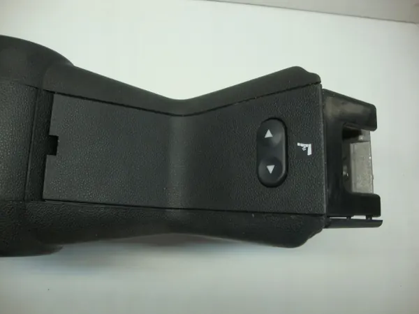 Gebruikte armsteun OEM PODLOKIETNIK voor Fiat Grande Punto image 8