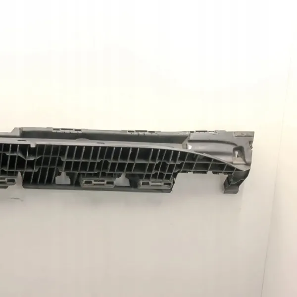 Renfort de seuil Mercedes-Benz GL X166 OEM A1666900010 image 4