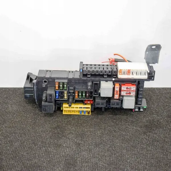 CAIXA DE FUSÍVEIS MERCEDES-BENZ C T-MODEL (S204) A0025422619 image 2