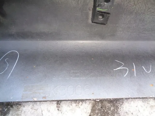 Protector lateral derecho Mazda 6 II GH HB OEM GS1D51P41 image 7