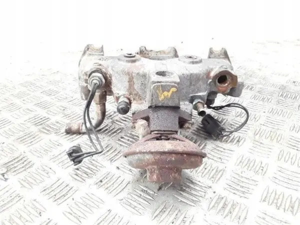 Insugningsgrenrör OEM A5791 för Renault 19 1.7L image 3
