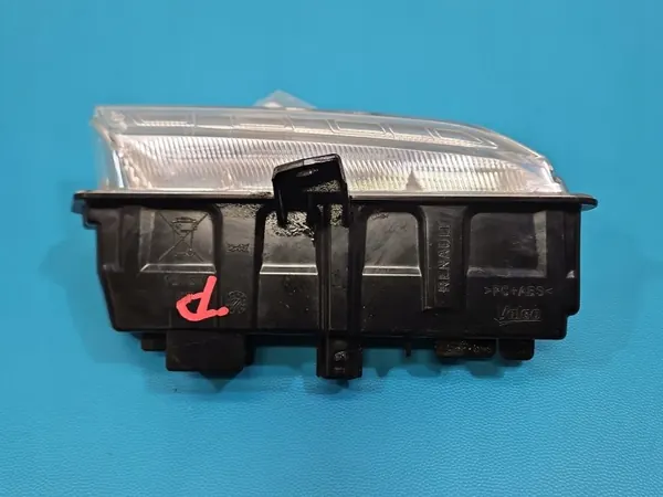 Oikea DRL-valo OEM 89208541 Renault Clio IV 12-20 image 4