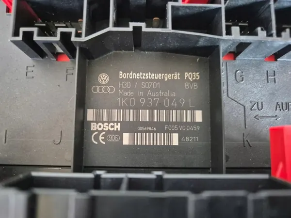 Module Confort OEM 1K0937049L pour VW Touran image 7