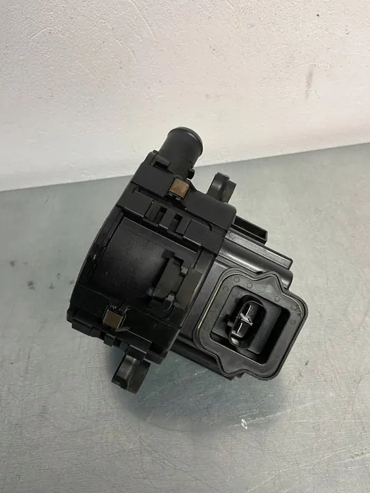 Pompe à air Subaru OE 14828-AA050 image 2