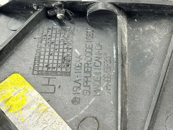 Paraurti anteriore superiore sinistro Dodge Challenger 2015-2024 OEM image 8