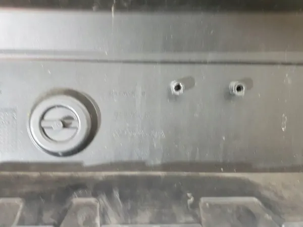 TOYOTA YARIS IV Grill image 3