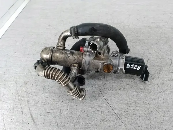 Válvula EGR BorgWarner 710773D - Estado Usado image 2