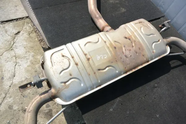 Mercedes Auspuff Endschalldämpfer OEM A2464910700 Gebraucht image 4