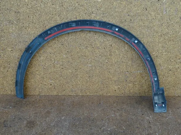 Audi Q3 8U Oikea Etulokasuoja 2011-2018 8U0853718A image 4