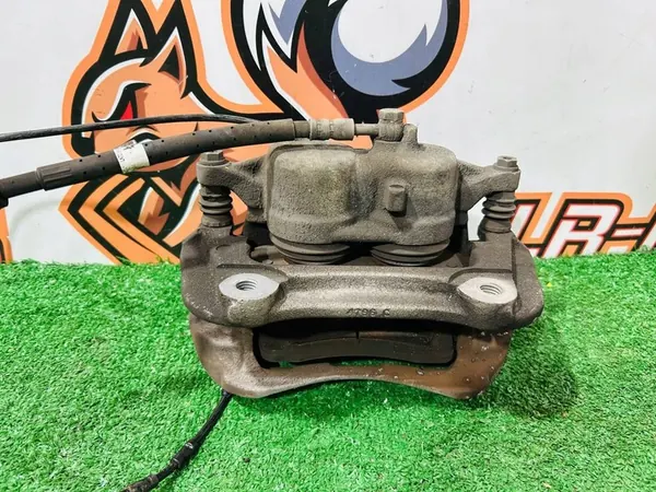 Vorderer linker Bremszylinder Range Rover Evoque HJ322B302AA image 7