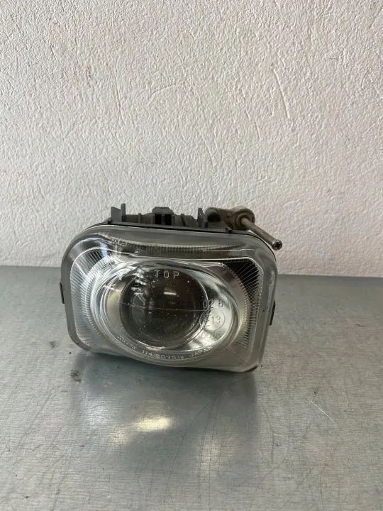 Phare antibrouillard avant droit OEM 11420751 image 2