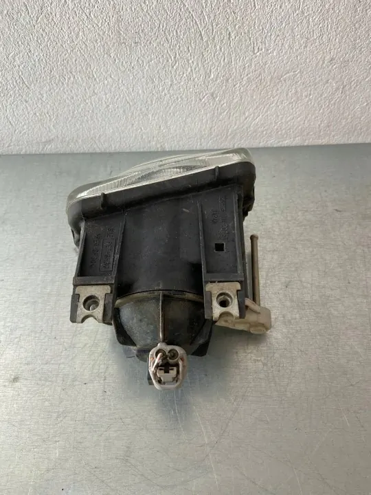 Phare antibrouillard avant droit OEM 11420751 image 4
