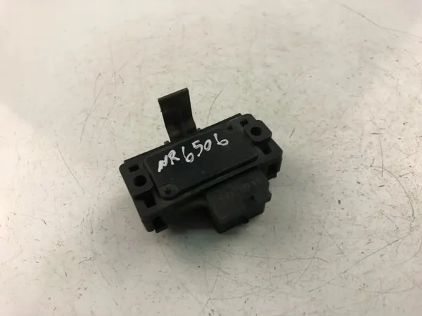Sensor de presión de aire OEM 15467061 para Opel Astra G Estate image 2