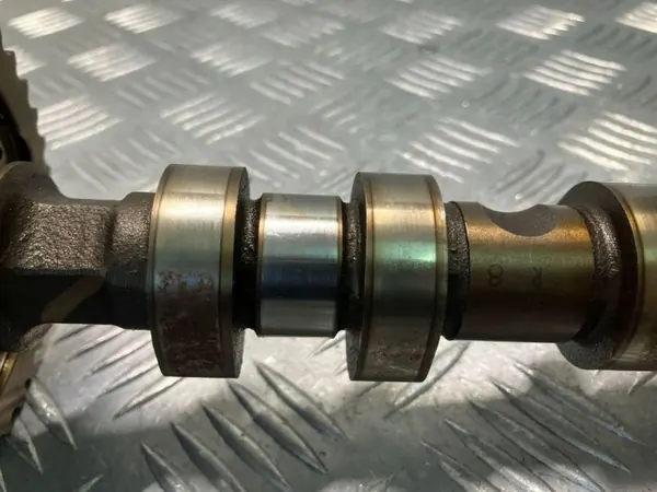 Arbre à cames échappement OEM 55562231 Opel Corsa D 1.2 image 8
