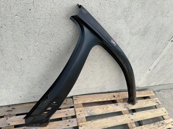 OEM 4IX000555 Oikea katonpilarikehys VW Polo VI image 3