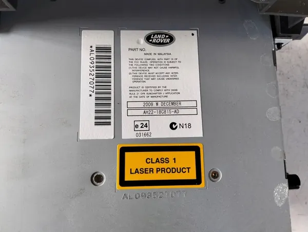 Radio CD OEM AH2218C815ADRANGE pour Range Rover Sport L320 image 3
