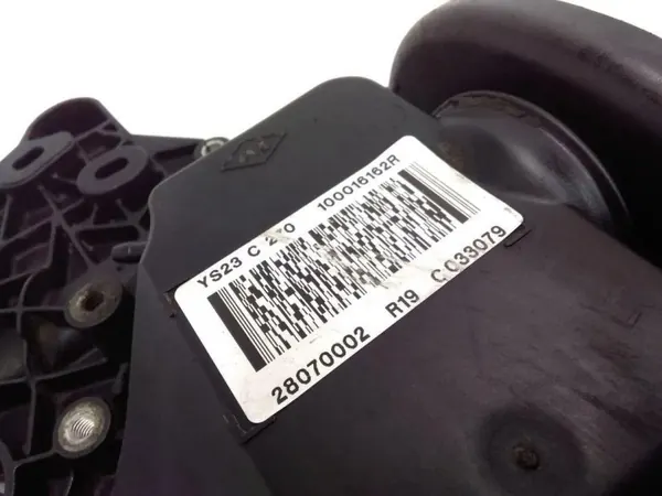 Oljefyllkapsel OEM 152577731R för Nissan Navara image 5