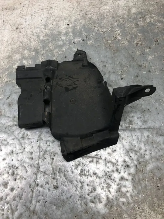 Etumainen oikea lokasuoja Dacia Dokker image 3