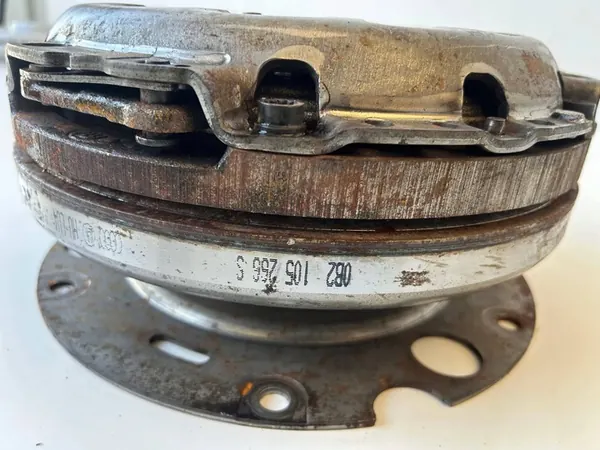 AUDI A4 B8 2.0 TDI Volante Duplo OEM 0B2105266S image 4