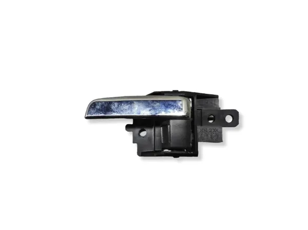 Inredningshandtag fram vänster OEM BEN23373 image 2