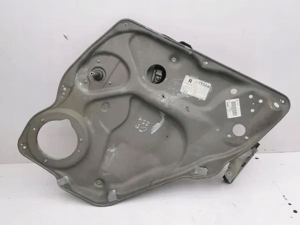 OEM A1697300679 Régulateur de vitre droite arrière image 2