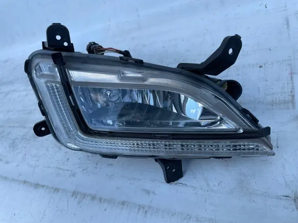 Oikea halogenivalo OEM 92202-D7600 LED DRL:llä image 3