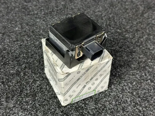 Tutkasensori OEM 020330453 Fiat 500 MG ZS:lle image 2