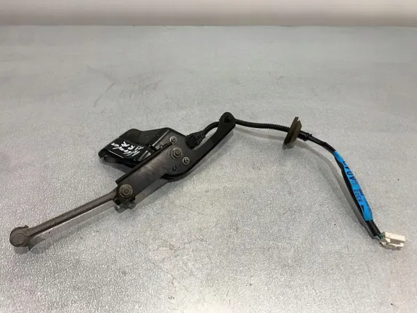 Sensor de Nível Farol Mitsubishi Outlander OEM B1426072 image 2