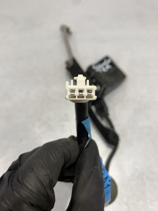 Sensor de Nível Farol Mitsubishi Outlander OEM B1426072 image 4