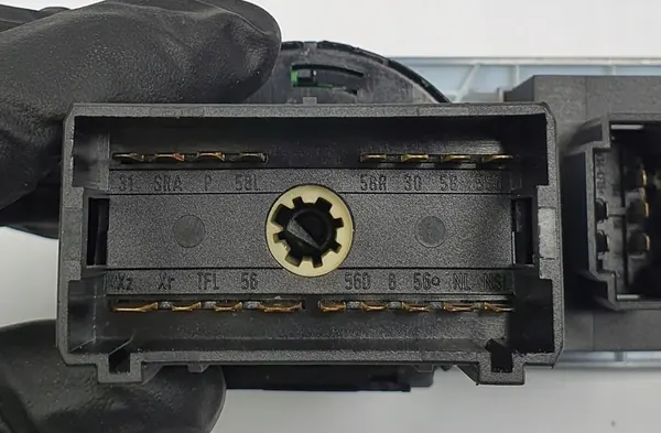 Skoda Fabia Koplampenschakelaar OE 6Y1 941 531C image 3