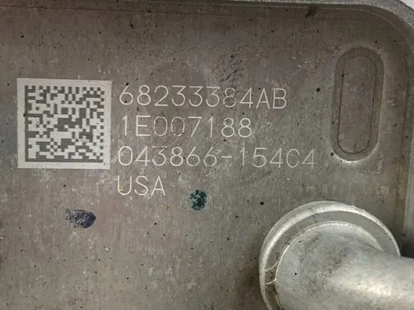 Refroidisseur d'huile Dodge Durango 2018 68233384AB image 2