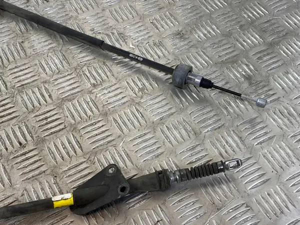 Kia OE Handbremskabel OEM FOB33061 - Gebraucht image 6