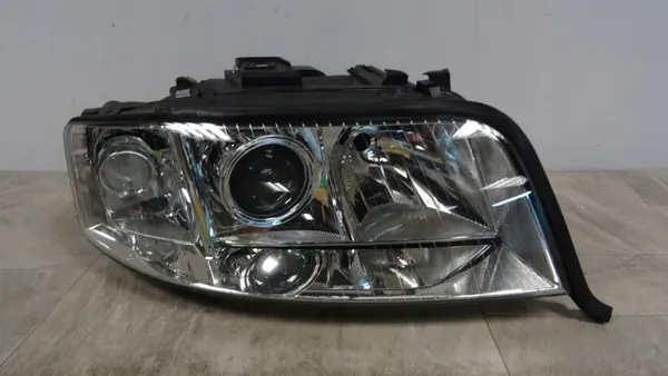 Hella Bi-Xenon Rechts Scheinwerfer Audi A6 image 2
