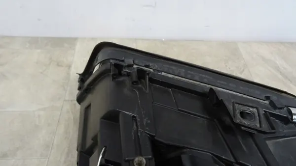 Hella Bi-Xenon Rechts Scheinwerfer Audi A6 image 7