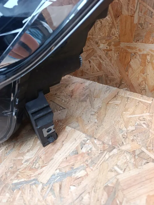 Farol esquerdo Nissan Qashqai II J11 image 5