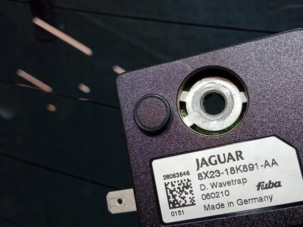 Luna trasera calefactada Jaguar XF X250 OEM Ambit-859024- image 5