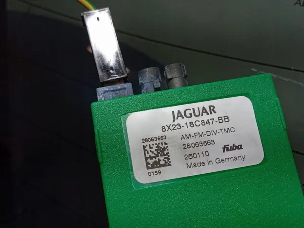 Luna trasera calefactada Jaguar XF X250 OEM Ambit-859024- image 6