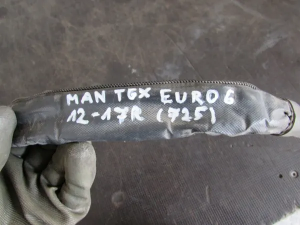 AdBlue-putket OEM 81154006093 MAN TGX Euro 6:lle image 7